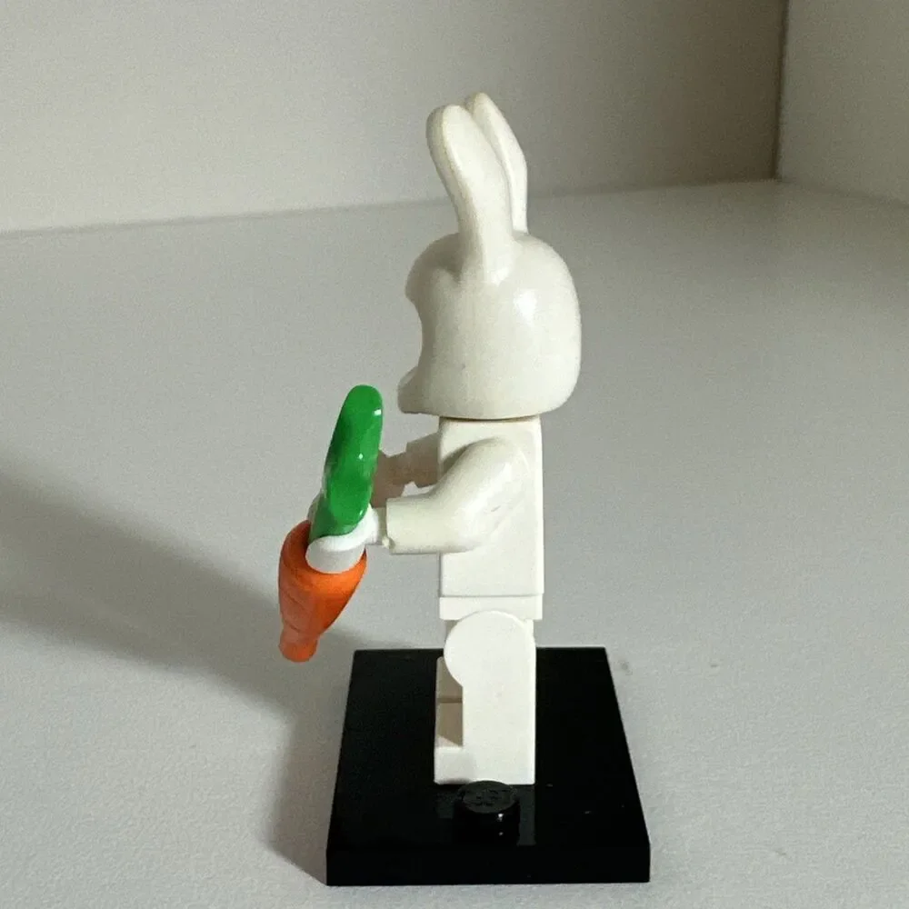 LEGO Minifigure Series 7 #8831 - Bunny Suit Guy - collectible, retired!